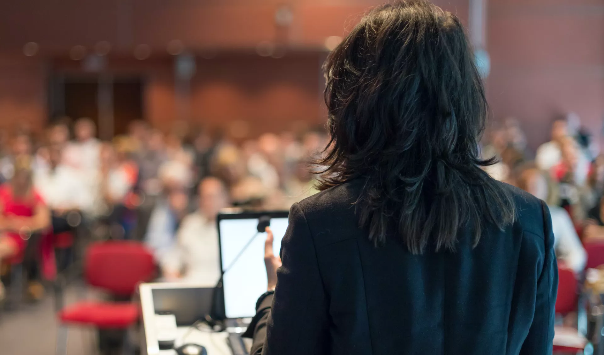 women faculty pay gap